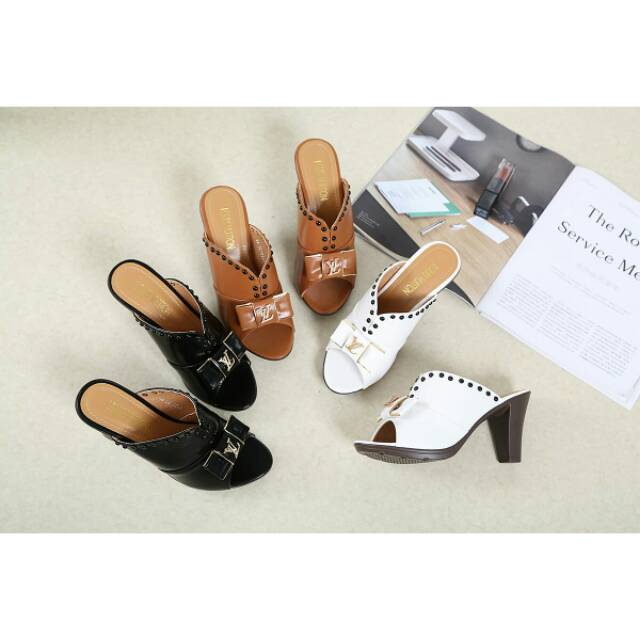 High Heels LOUIS VUITTON 2649