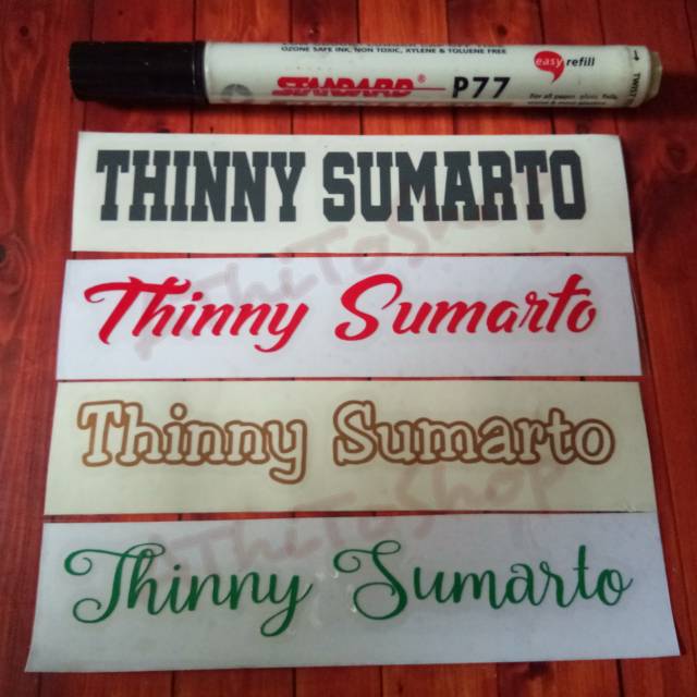 

AThiToShop Sticker Nama Waterproof Cutting Sticker Maksimum 25 Huruf, 1 set dapat 4 pcs.