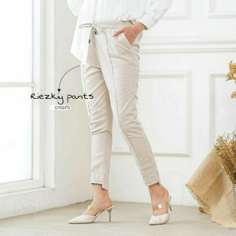 Celana Panjang Chino Chinos Wanita Combbet Premiyum  //celana  bahan kerja wanita//baggy pants cewek//highwaist kantor//celana kantor wanita/celana panjang