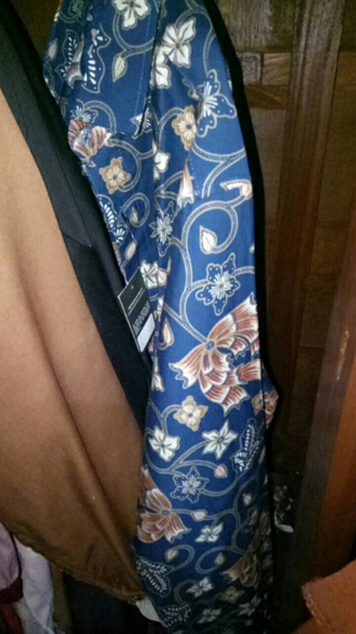 Kemeja Batik Anak Slimfit Warna Biru Motif Bunga Oranye