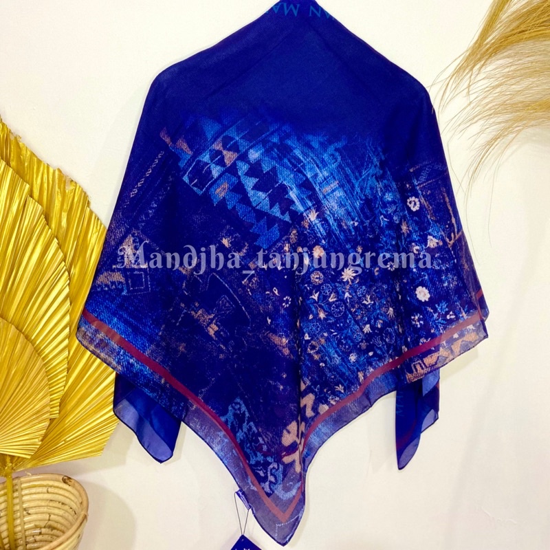 Mandjha Scarf Voal Hijab Wanita by Ivan Gunawan Series Milan Navy Scraf