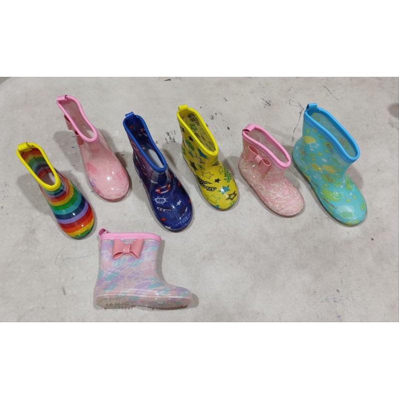 Rainbow Boots anak colorful pvc no brand (24-28)