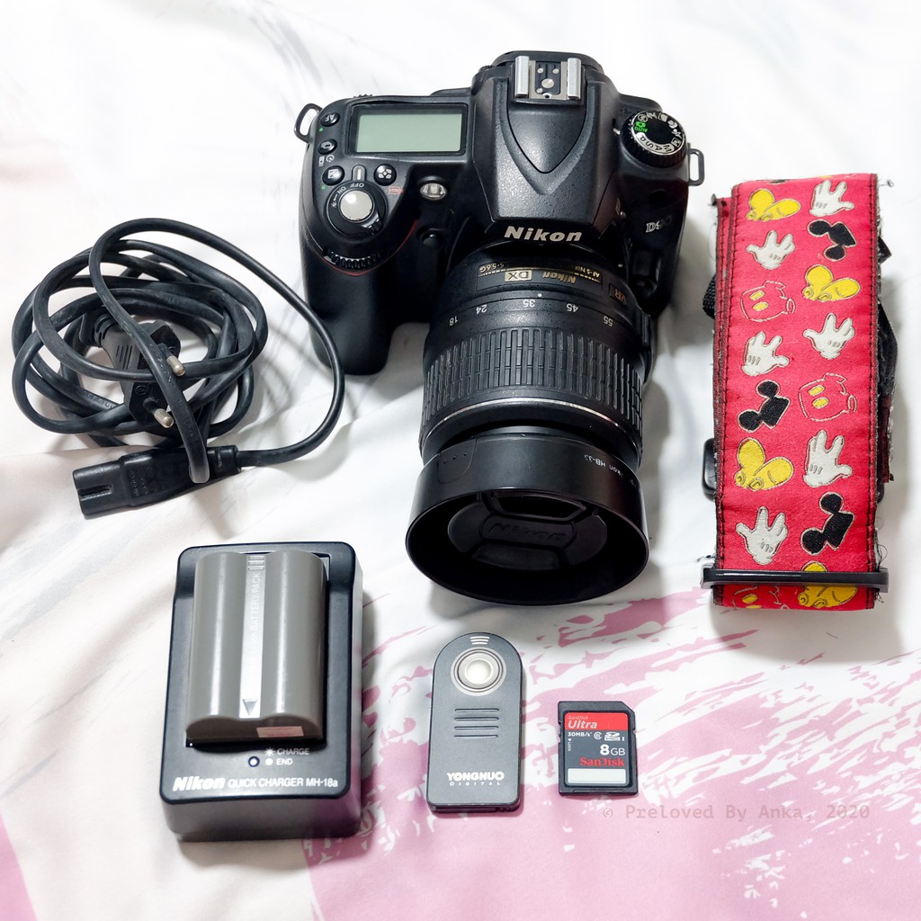 Nikon D90 Camera DSLR Body Lensa Kit 18-55mm Memory Card Remote Tali dan Tas Lowepro - PRELOVED