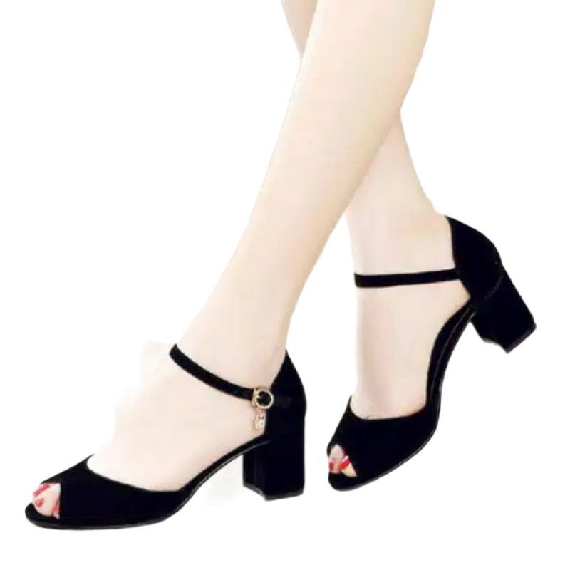 heels murah/high heels hak tahu/sepatu hak tahu tali/hells tahu/sepatu hak tahu murah/heels hak tahu