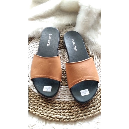 sandal wanita/slop terbaru/flat nevada/kekinian L.M