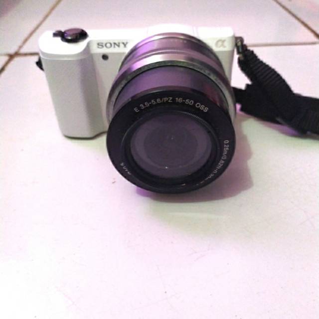 Sony a5000