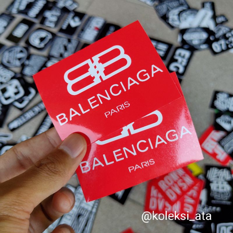 BALENCIAGA SIMPLE STIKER