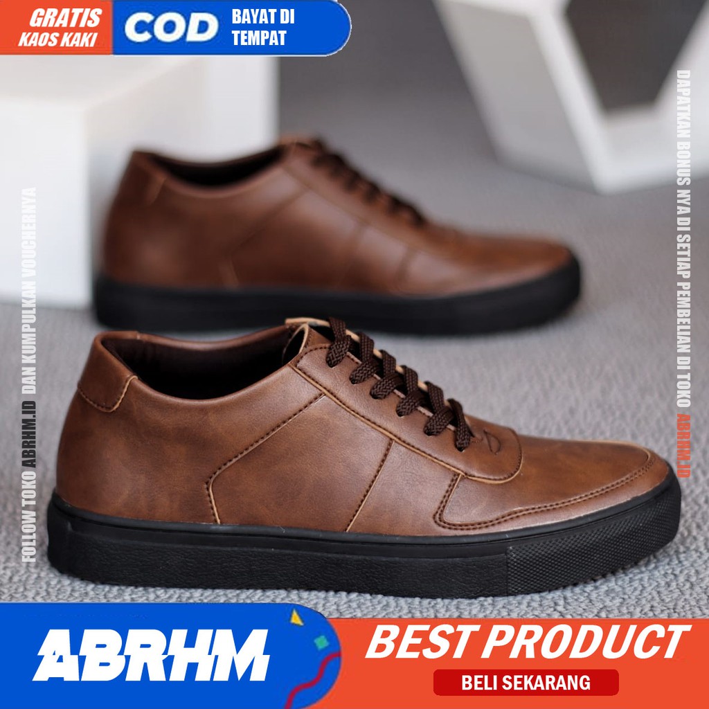 ABRHM X AUGUST Sepatu Kasual Pria Sepatu Pria Casual Sepatu Sneakers Kulit Syntetic Cowok/Cowo ORI Sepatu Kerja Kantor Semi Formal Kuliah Kondangan Gaya keren Kekinian Murah Terlaris