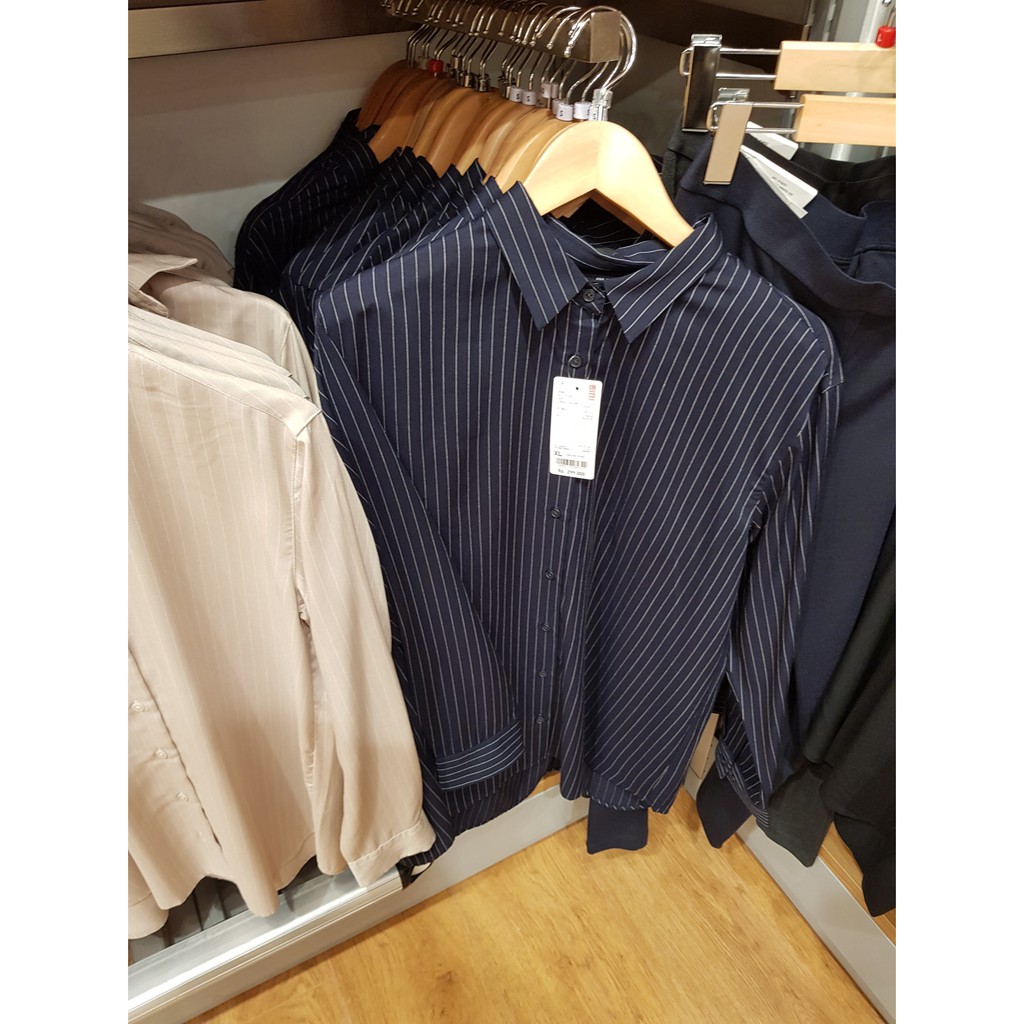WOMEN BLUS RAYON GARIS LENGAN PANJANG KEMEJA UNIQLO WANITA