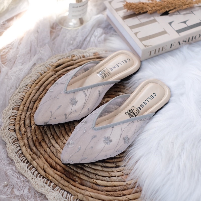[CELLENE] Vive Lace Flat Shoes