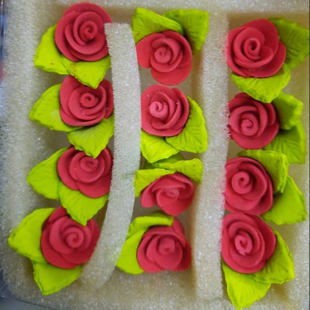 

Gumpaste mawar isi 12