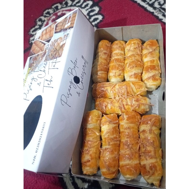 

MURAH ENAK CHEESE ROLL OLEH OLEH BANDUNG KEJU ROLL SNACK CEMILAN