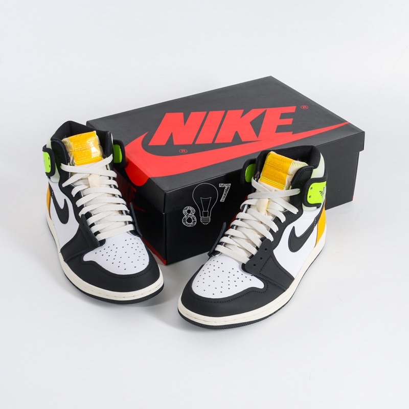 Air Jordan 1 High Volt Gold