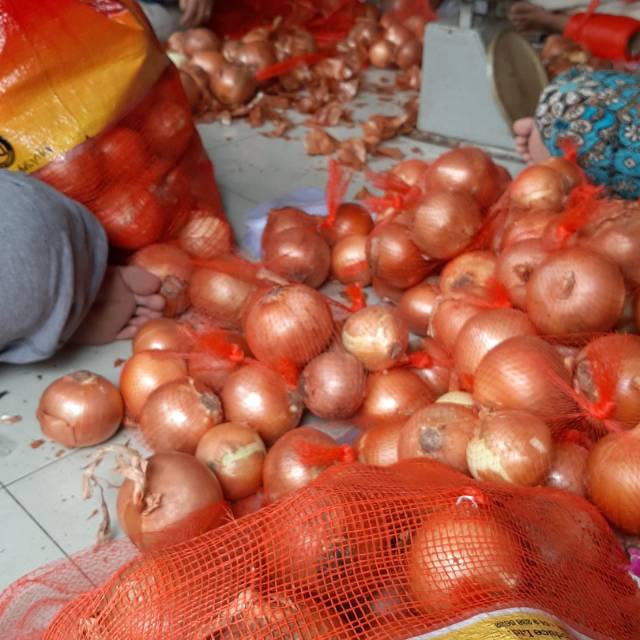 

Bawang bombay