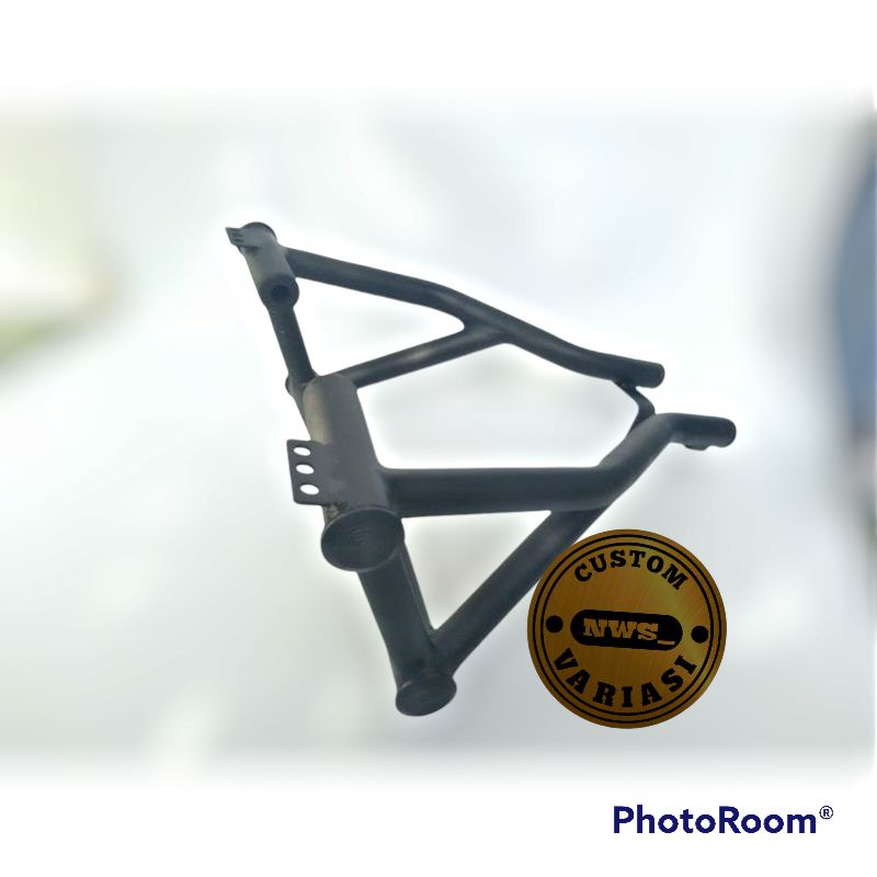 Crashbar Cb 150R New & Old, plus dudukan lampu tembak
