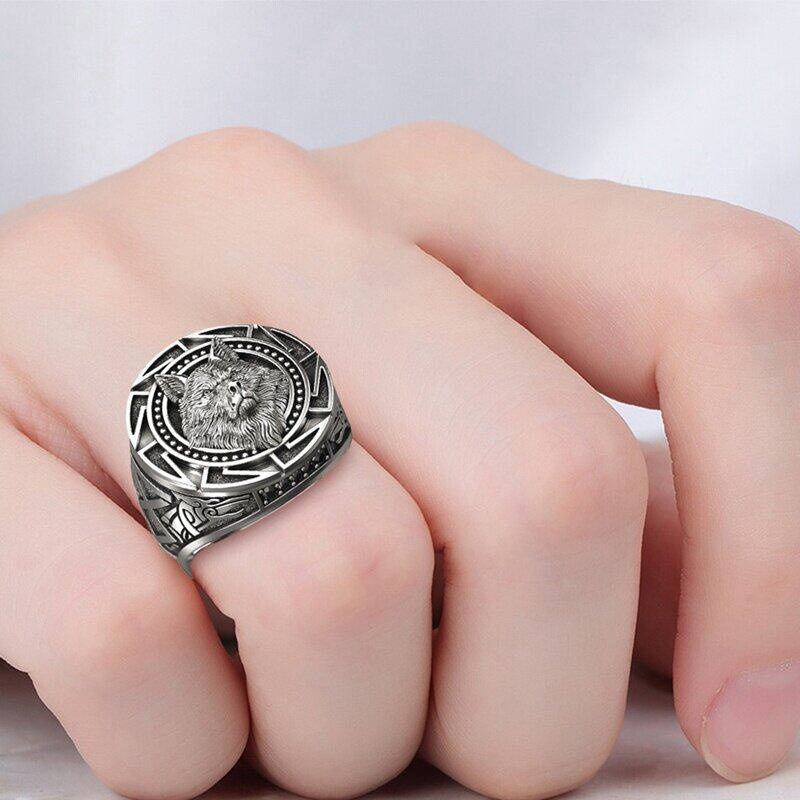 Cincin Desain Kepala Serigala Warrior Bahan Sterling Silver Gaya Punk Gothic Hip Hop Untuk Pesta