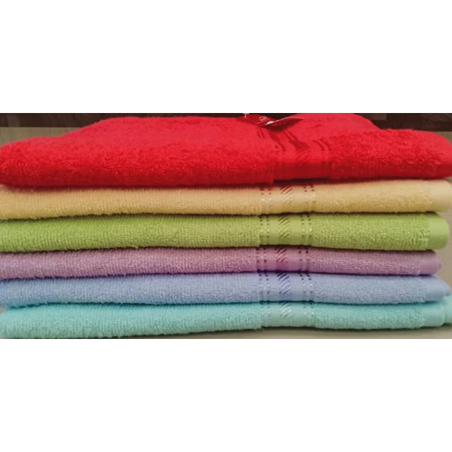 Handuk merah putih 70x135