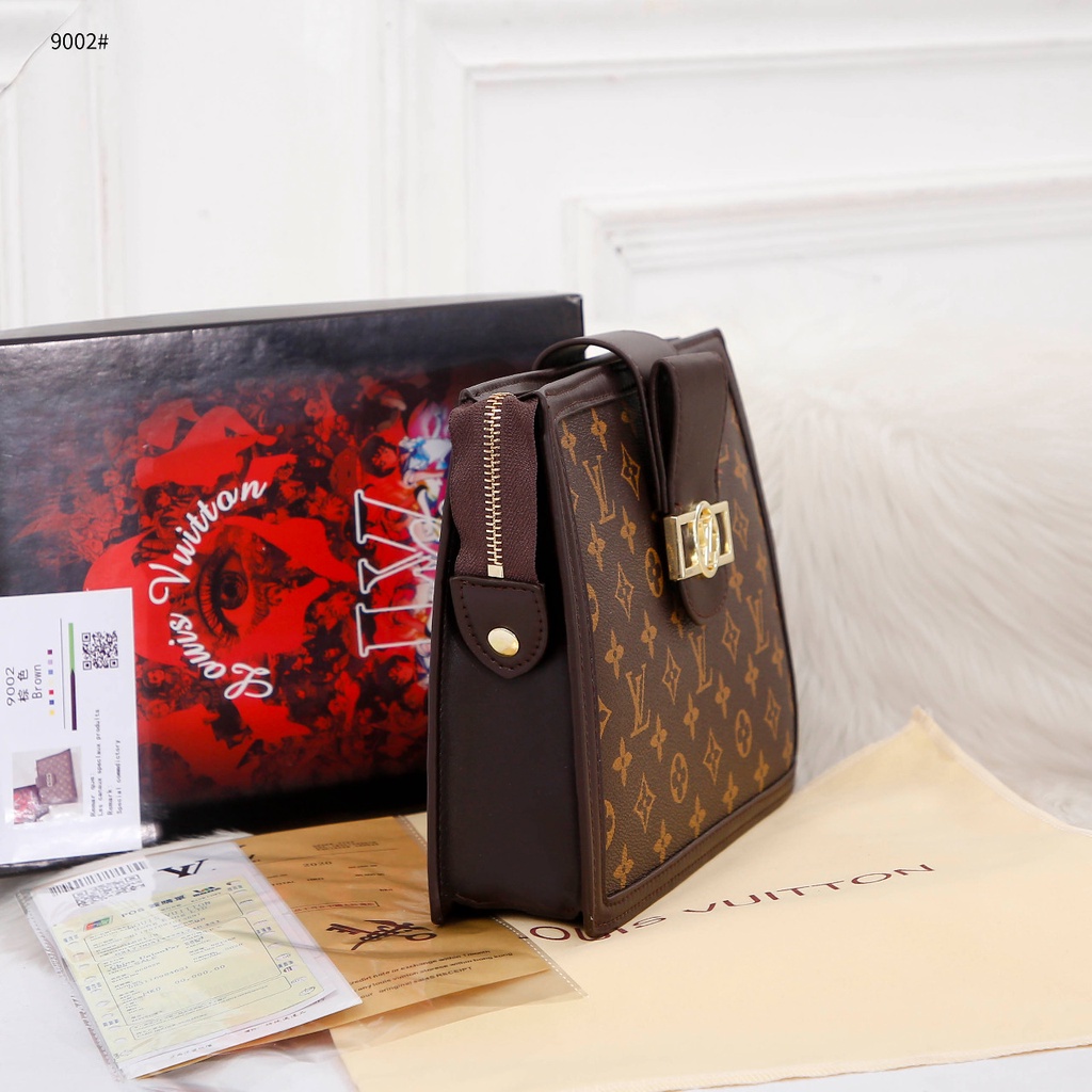 PR Cluth New  in Mono #9002