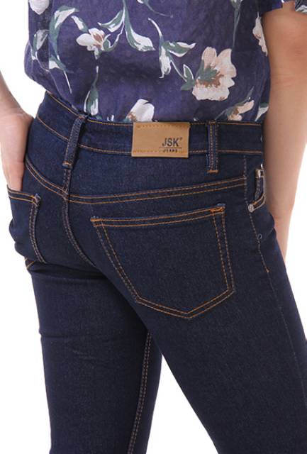 Celana Pendek 7/8 Denim JSK Jeans Original Produk Jeans Wanita Big size Jeans