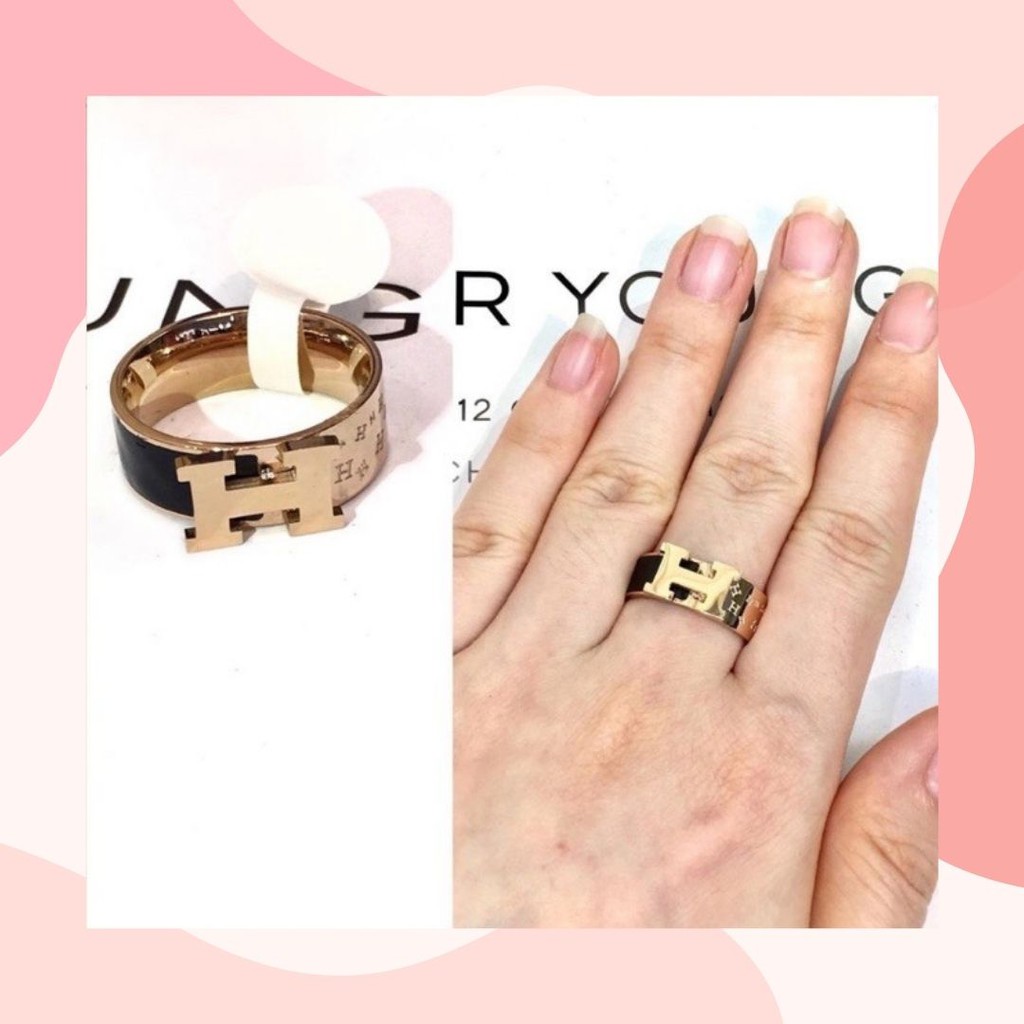 Cincin H Titanium Premium Import Aksesoris Fashion wanita Hitam Simple Elegan ermes