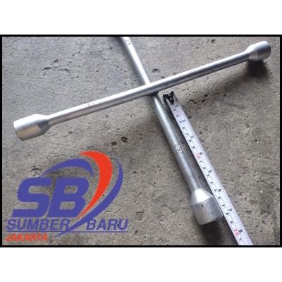Kunci Roda Mobil Palang Ban Mobil 4 Way Lug Wrench Cross 17-19-21-23mm SBJ