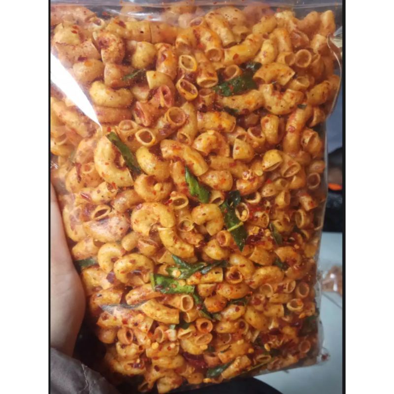 

Makaroni bantet pedas daun jeruk 500gr