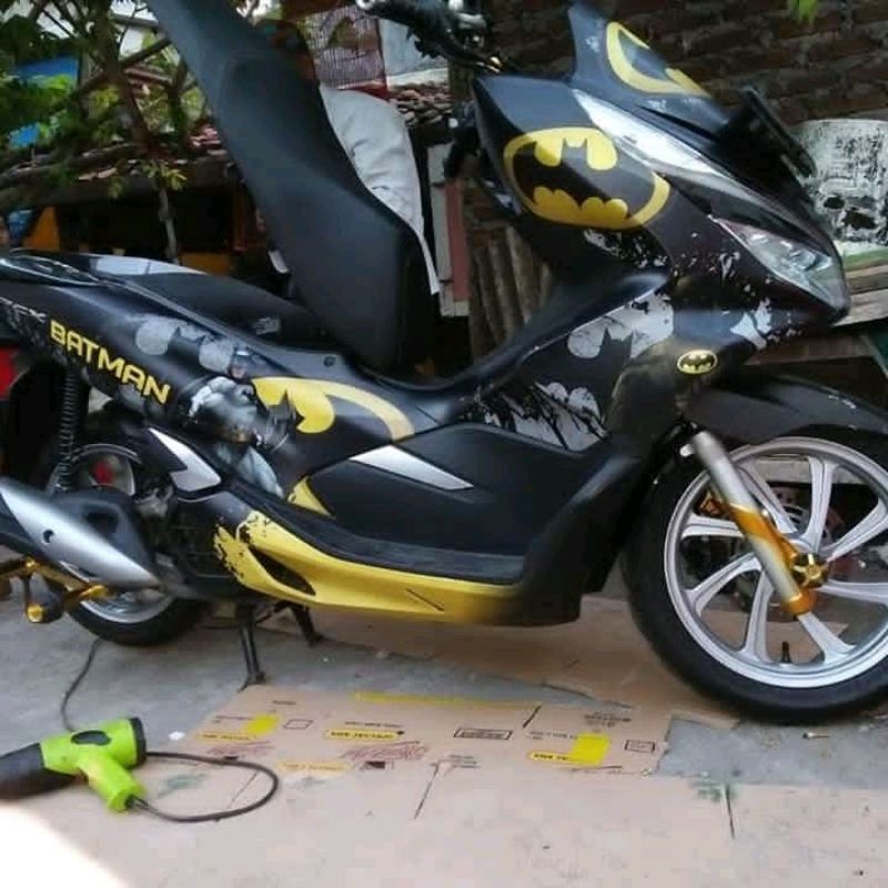 sticker decal full body pcx 150 motif batman