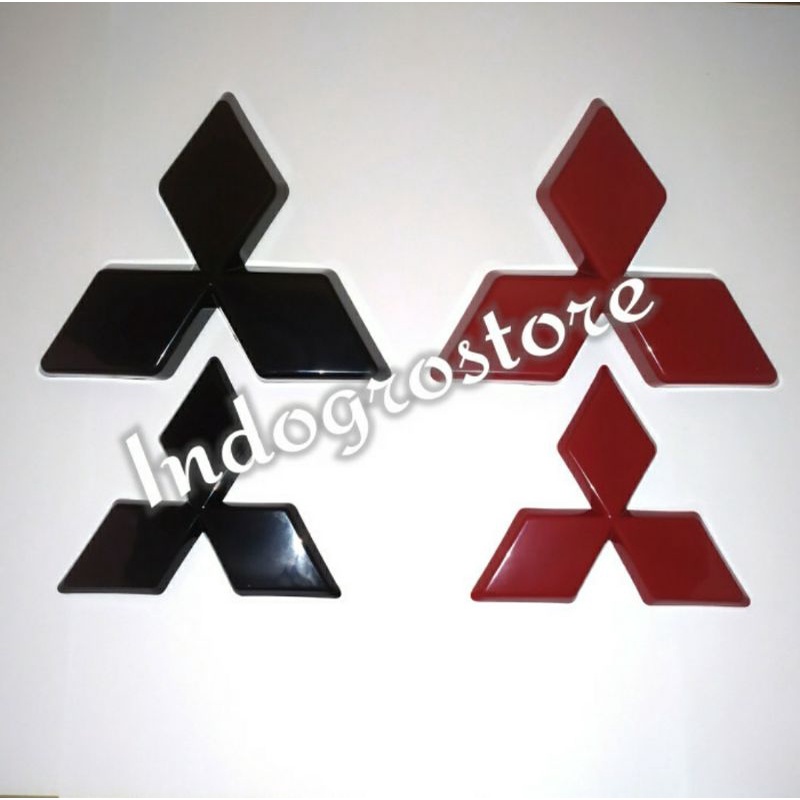 1SET COVER LOGO SEGITIGA BERLIAN MITSUBISHI XPANDER