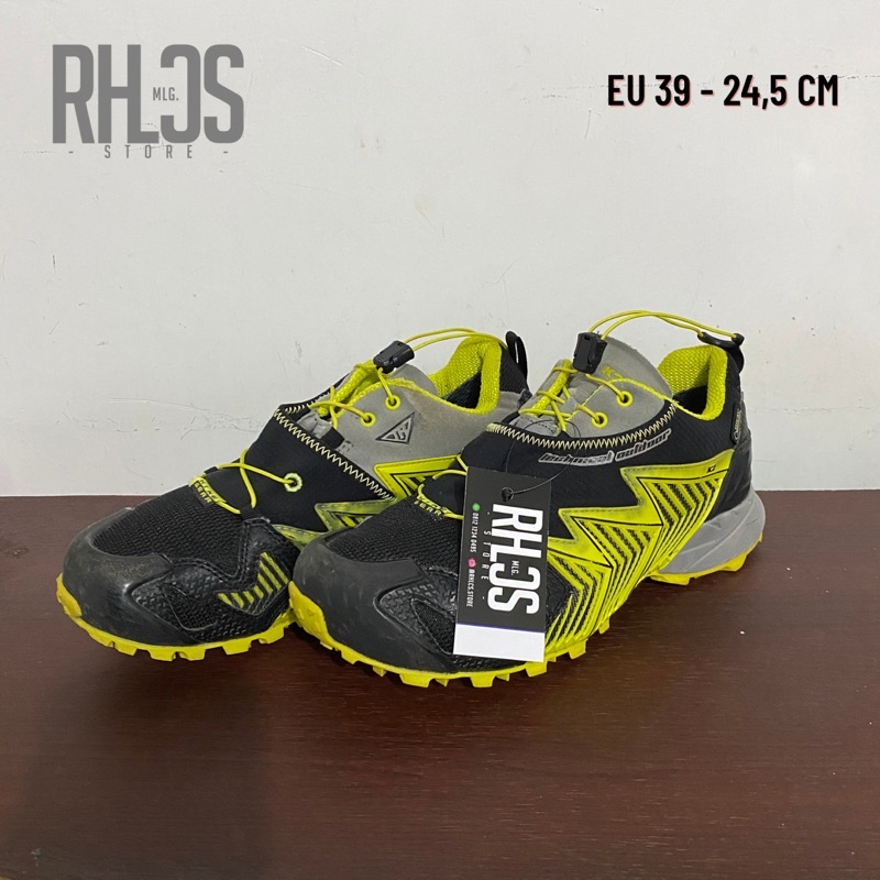 Sepatu Outdoor K2 Second