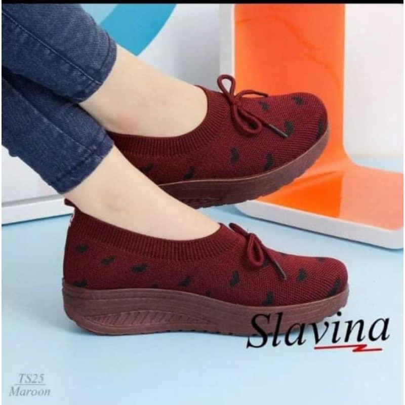 sepatu slavina