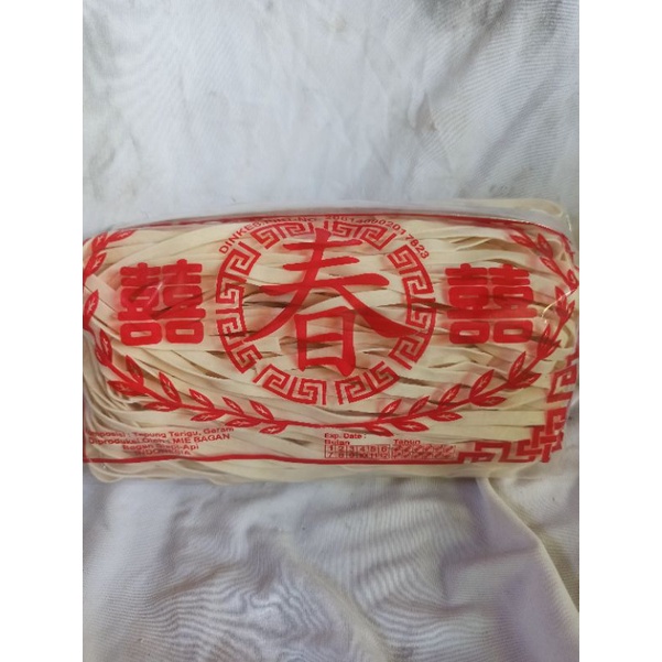 

Mieciam Miciam/Mie Tjiam mie bagan Makanan Halal isi 300gram
