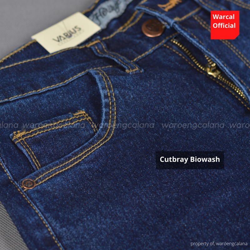 Varius Celana Cutbray Jeans Biowash