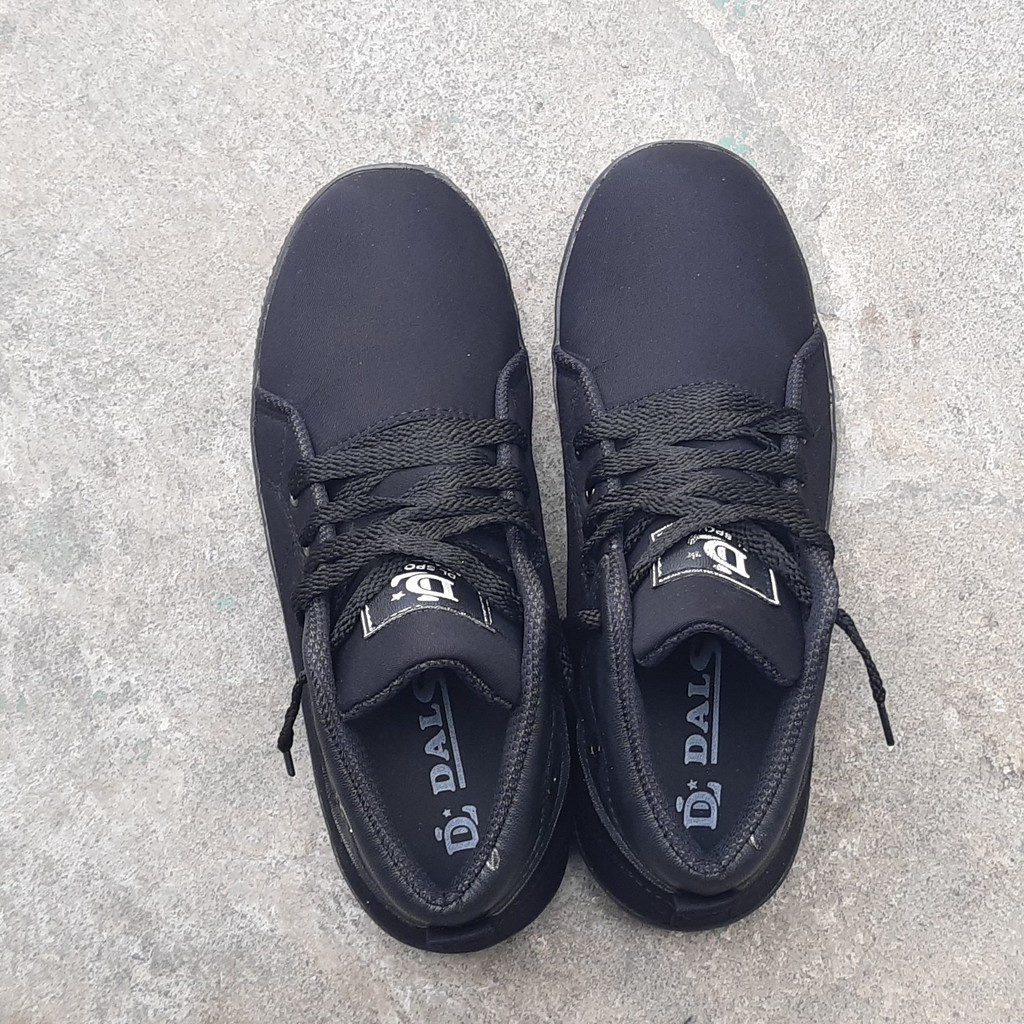 Prazzo Sepatu Sekolah Anak Sepatu Hitam Bertali Boot