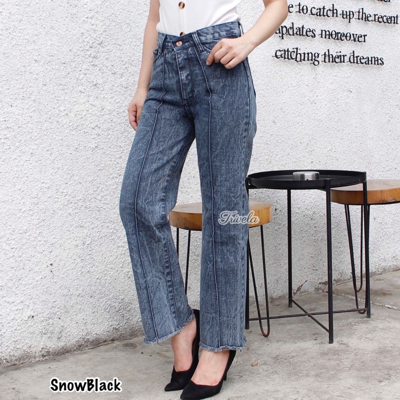 Trivela - Celana Kulot Jeans Wanita Tulang Rawis / Front Line Kulot / FL