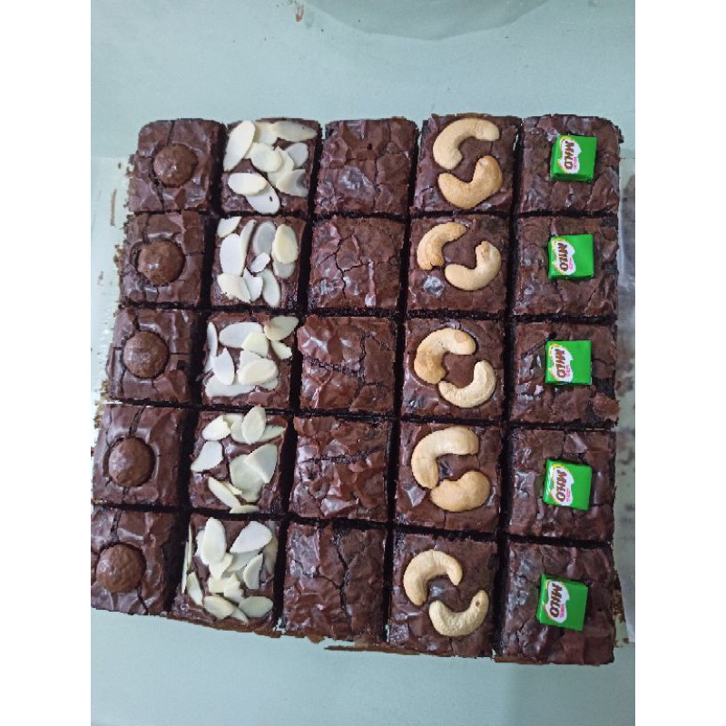 

brownies 20x20