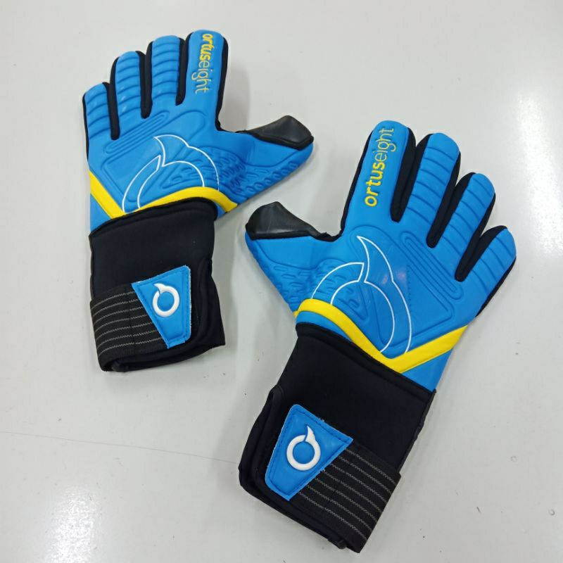 sarung tangan goalkeeper gloves ortuseight