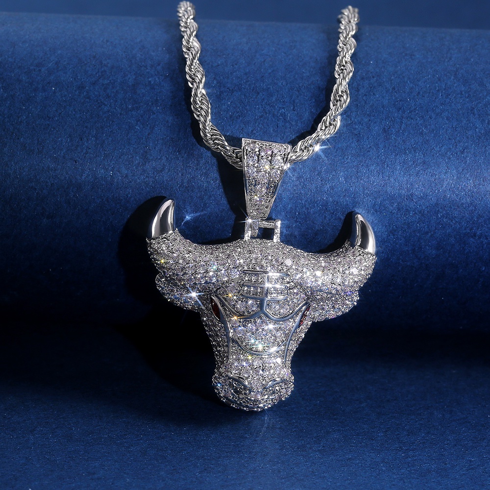 Kalung Liontin Bentuk Banteng Bahan Zirkon Gaya Rock Untuk Hadiah Ulang Tahun Pria Dan Wanita