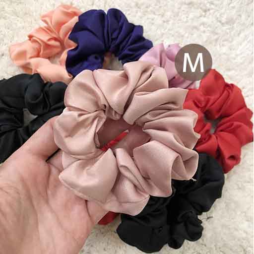 Scrunchies / scrunchie / scrunchie satin/ Glossy / ikat rambut / kuncir rambut premium Murah