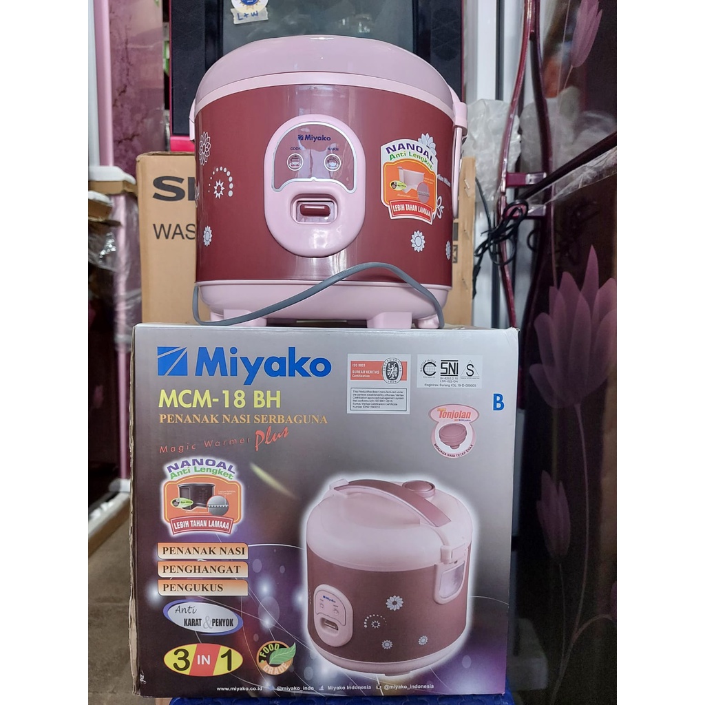 Penanak Nasi | Rice Cooker | Magic Com Miyako MCM 18 BH / 18BH