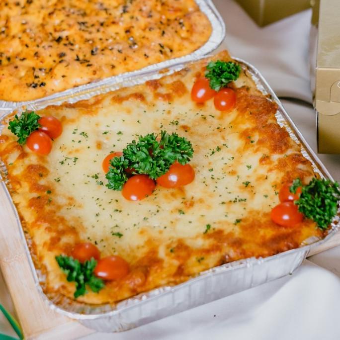 

BISA COD Classic Beef Lasagna / Hampers / Hampers Lebaran / Hantaran TERGOKIL