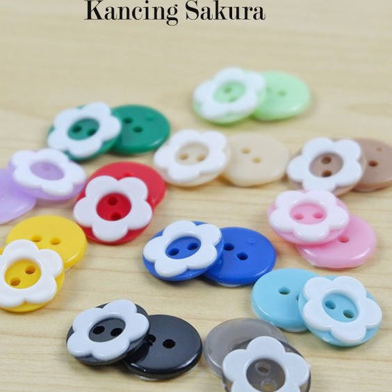 kancing sakura /kancing bunga sakura diameter 13mm isi 144 pcs