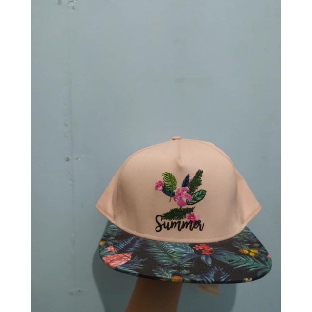 Miniso Topi Pink Summer (new)