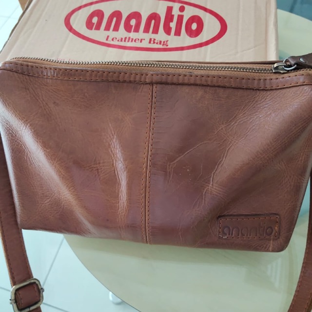 Anantio leather bag (preloved)