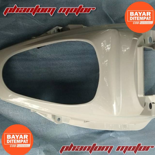 Cover body lampu belakang Scoopy karbu