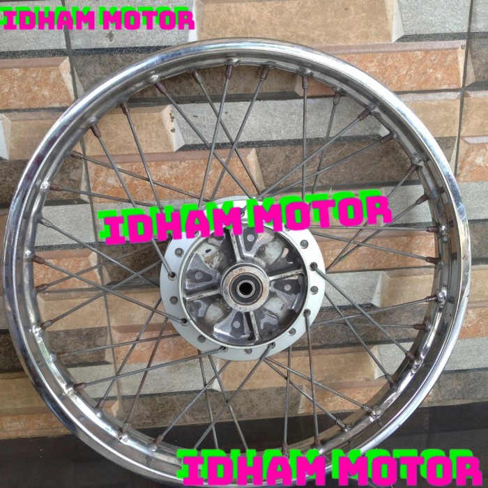 VELG ORIGINAL HONDA MOTOR REVO ABSOLUTE REVO FI BELAKANG ASLI
