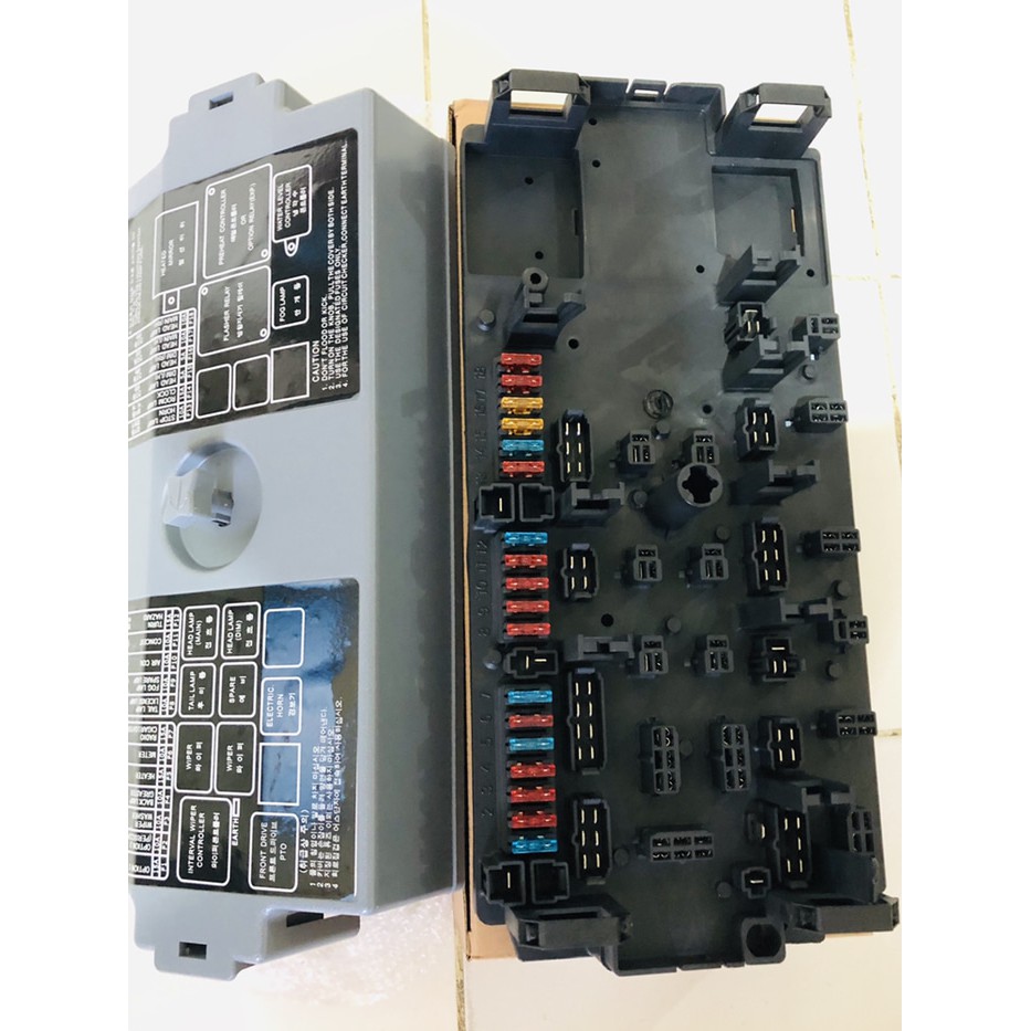 FUSE BOX MITSUBISHI FUSO PS190