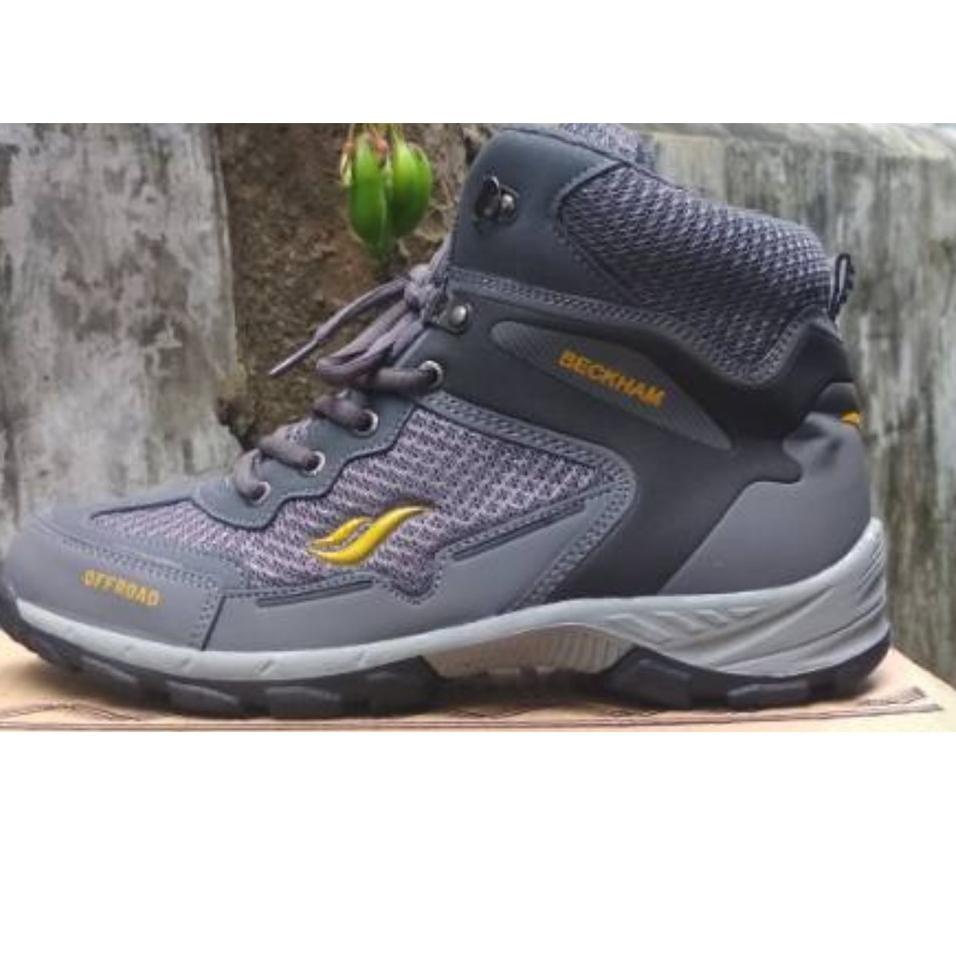Terlaris.. Sepatu Boot Outdoor Beckham Offroad