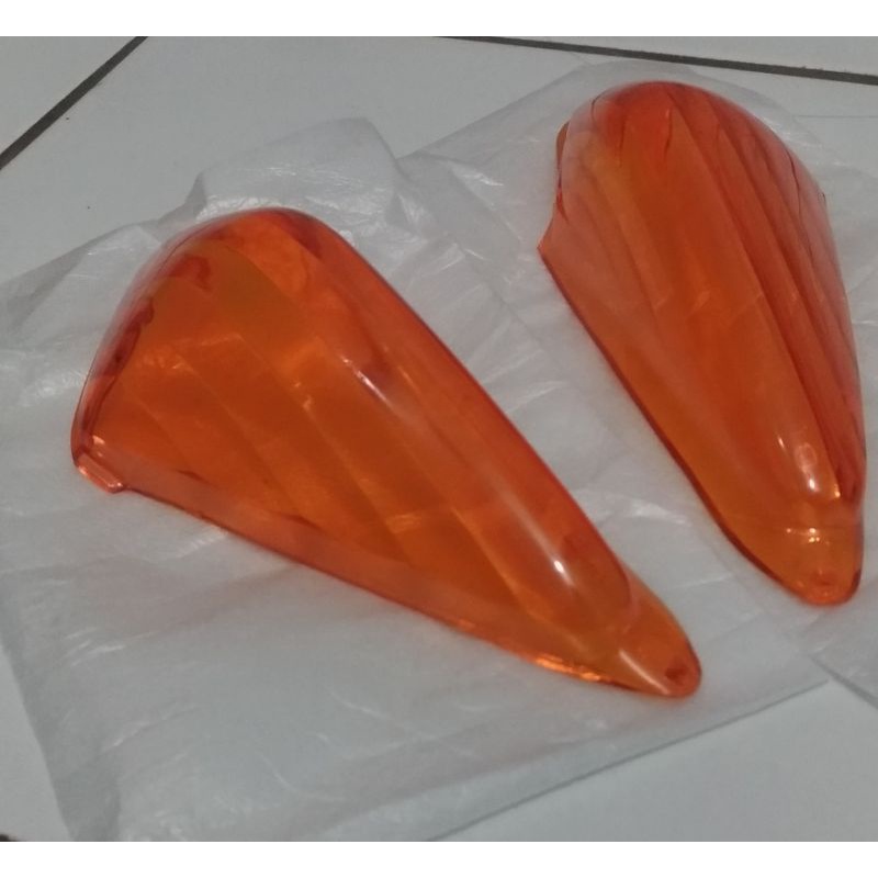 mika lampu sein belakang nouvo lele