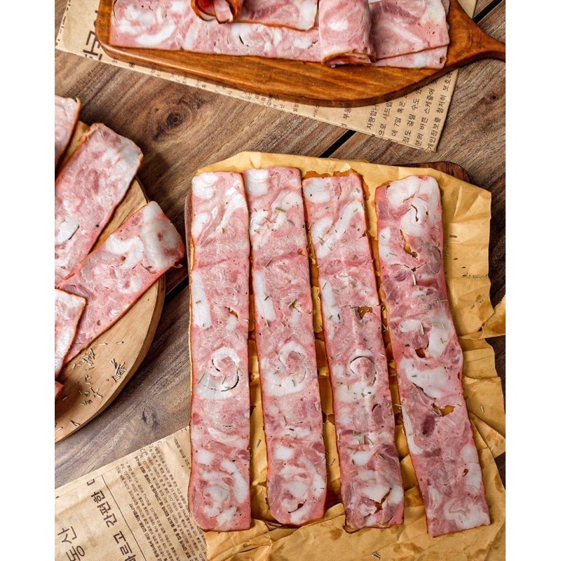 

SMOKED PORK BACON