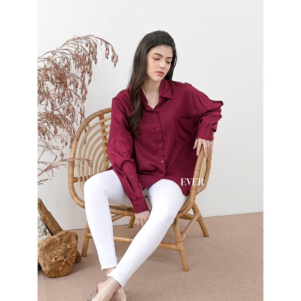 Evertops | Selena Oversize Shirt | Kemeja Wanita-3